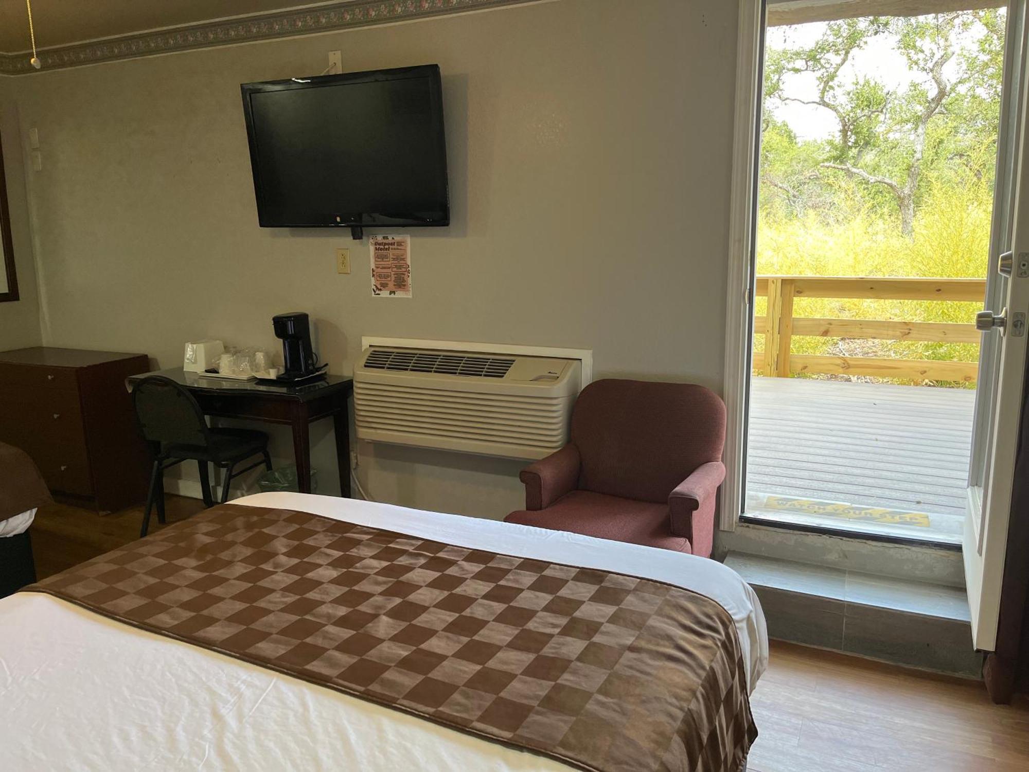 Outpost Motel 드리핑 스프링스 외부 사진